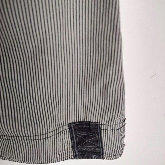 Pepe jeans London sleeveless stripped black and white button down top - Picture 4 of 9